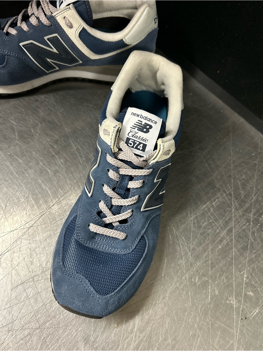 New Balance Classic 574 Size 10 Men - Picture 2 of 11